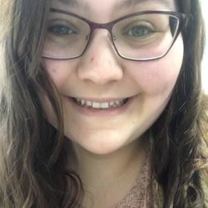 Meet your Posher, Courtney